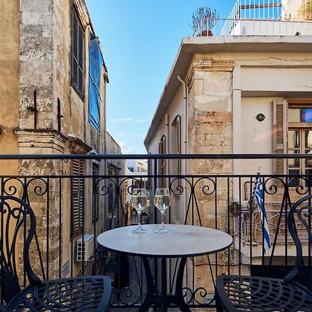 Grande Madonna Luxury Boutique Suites レティムノ エクステリア 写真