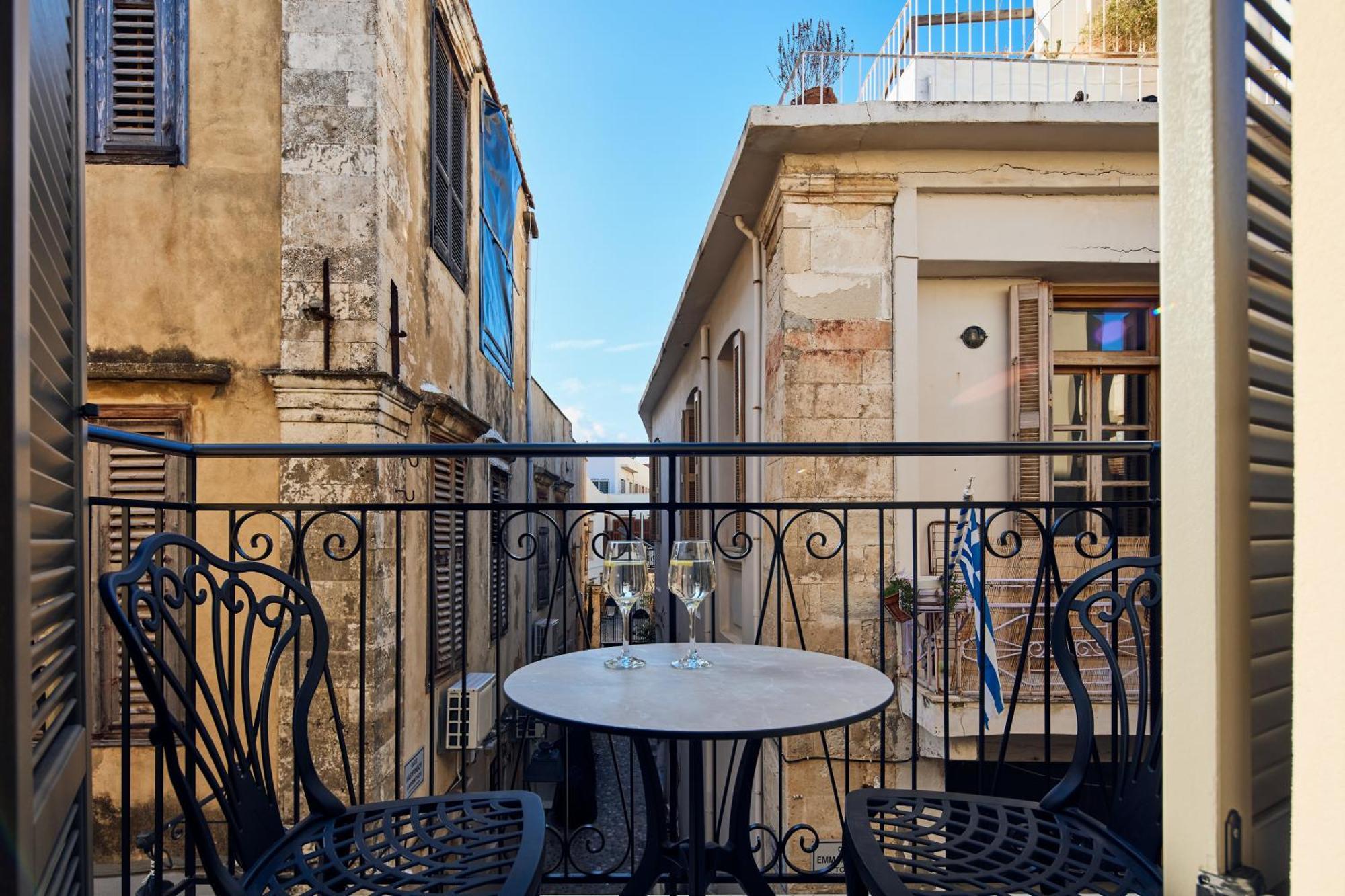 Grande Madonna Luxury Boutique Suites レティムノ エクステリア 写真
