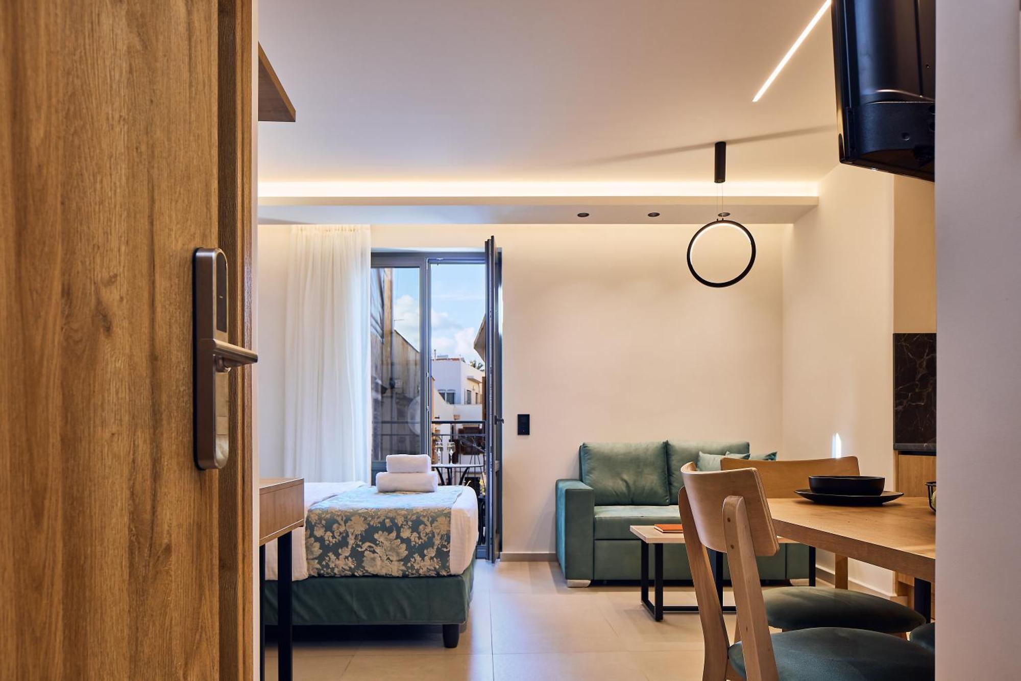 Grande Madonna Luxury Boutique Suites レティムノ 部屋 写真