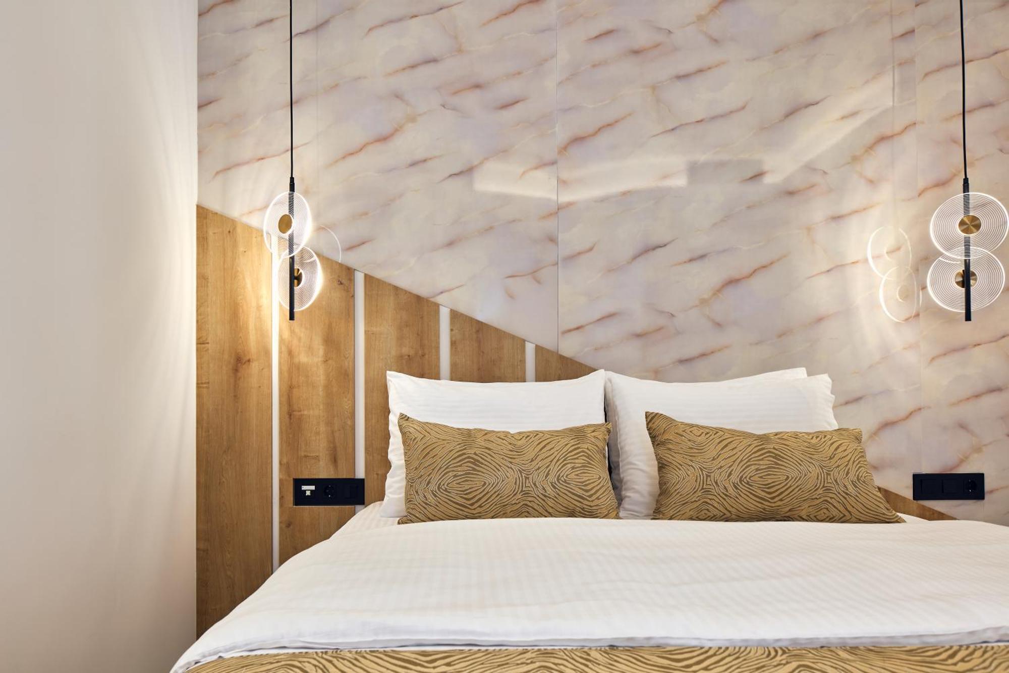 Grande Madonna Luxury Boutique Suites レティムノ 部屋 写真