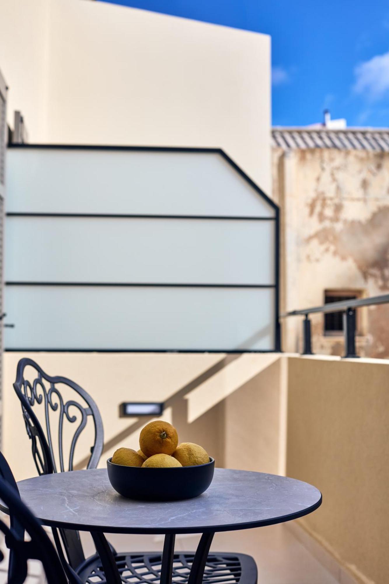 Grande Madonna Luxury Boutique Suites レティムノ 部屋 写真